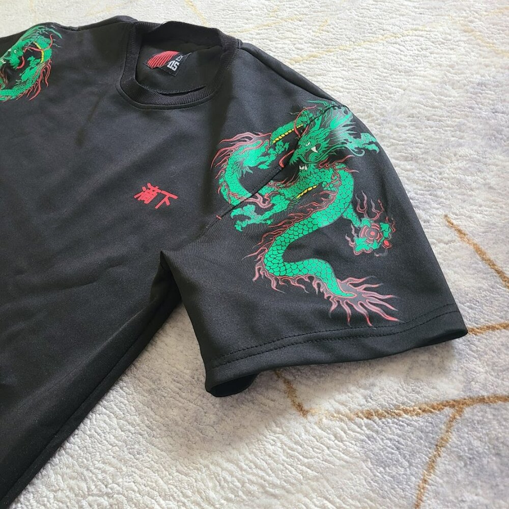 Y2K Inspired Dragon Graphic Short Sleeve Sweatshirt Men's Size XL
